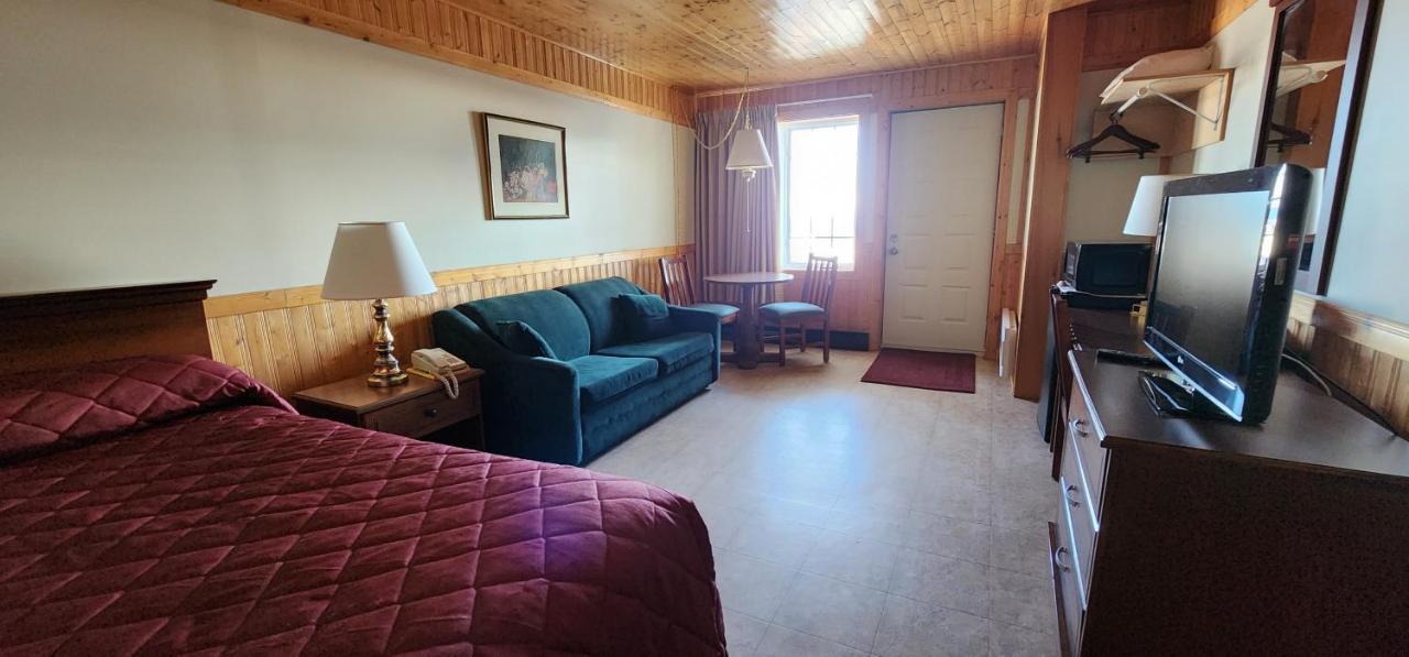Auberge Motel 4 Saisons Blanc-Sablon Extérieur photo