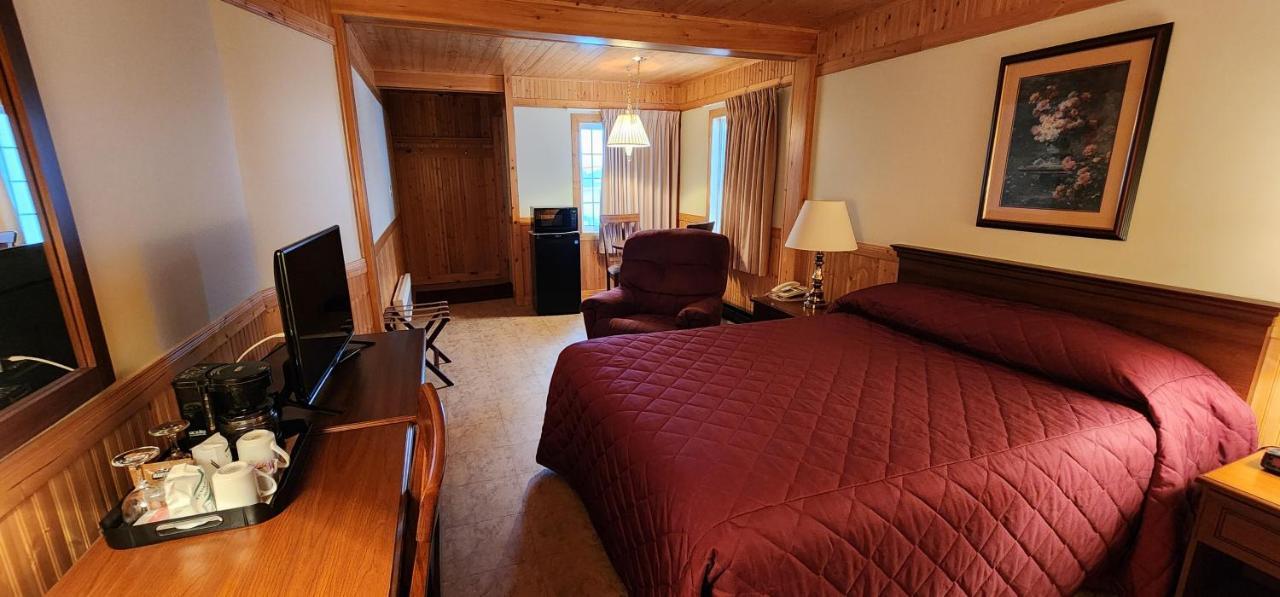 Auberge Motel 4 Saisons Blanc-Sablon Extérieur photo